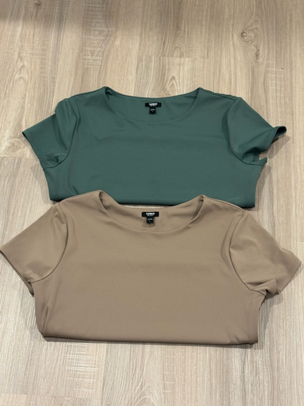 Express Cap Sleeve Body Contour Crew Neck Tops — Green and Taupe